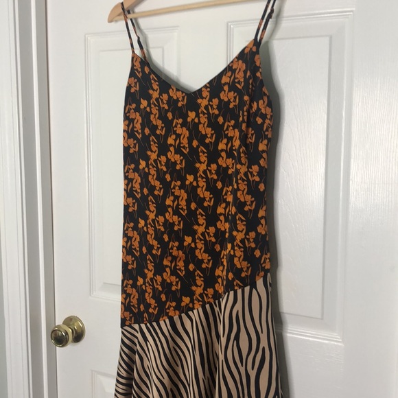 Lulus asymmetrical floral & zebra print long dress - S - Picture 4 of 11